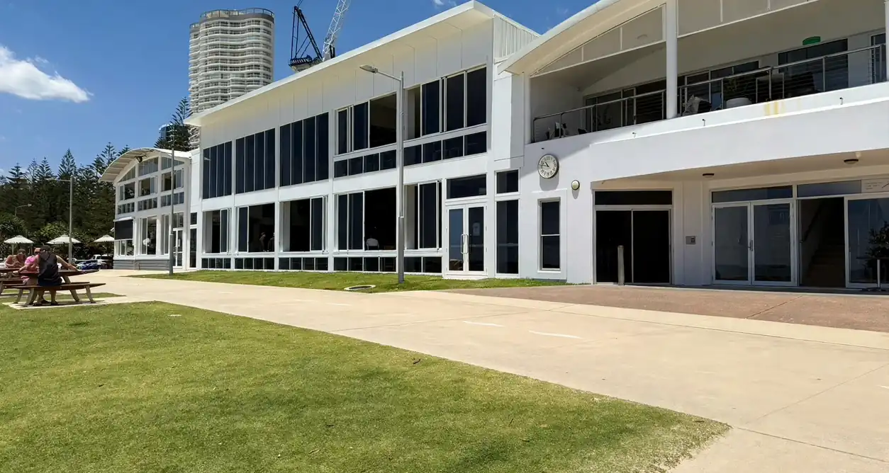 North Burleigh Surf Club — venue in Miami